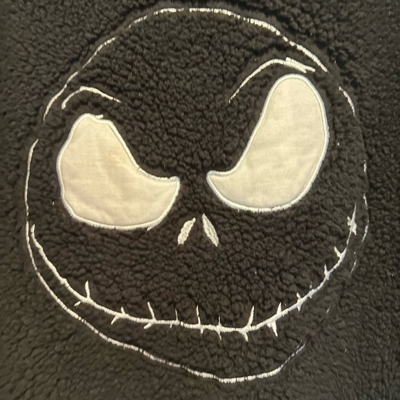 Disney Nightmare Before Christmas Sz: XL Jack Skellington Black Fuzzy Sweater - Picture 11 of 12